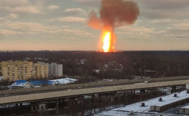 Пожар на газопроводе в Петербурге