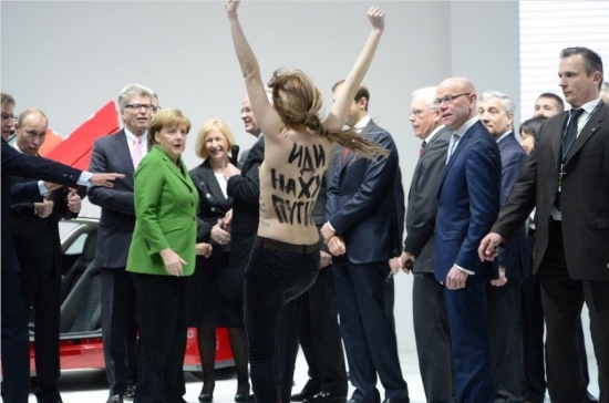 Femen отожгли :)